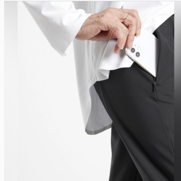 Away Travel The Laid Back Wool Blend Stretch Trouser in Black NWT! - Picture 3 of 14